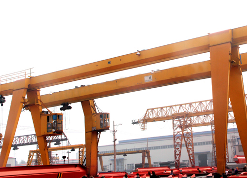 MH電動(dòng)葫蘆門(mén)式起重機(jī)(箱型式)